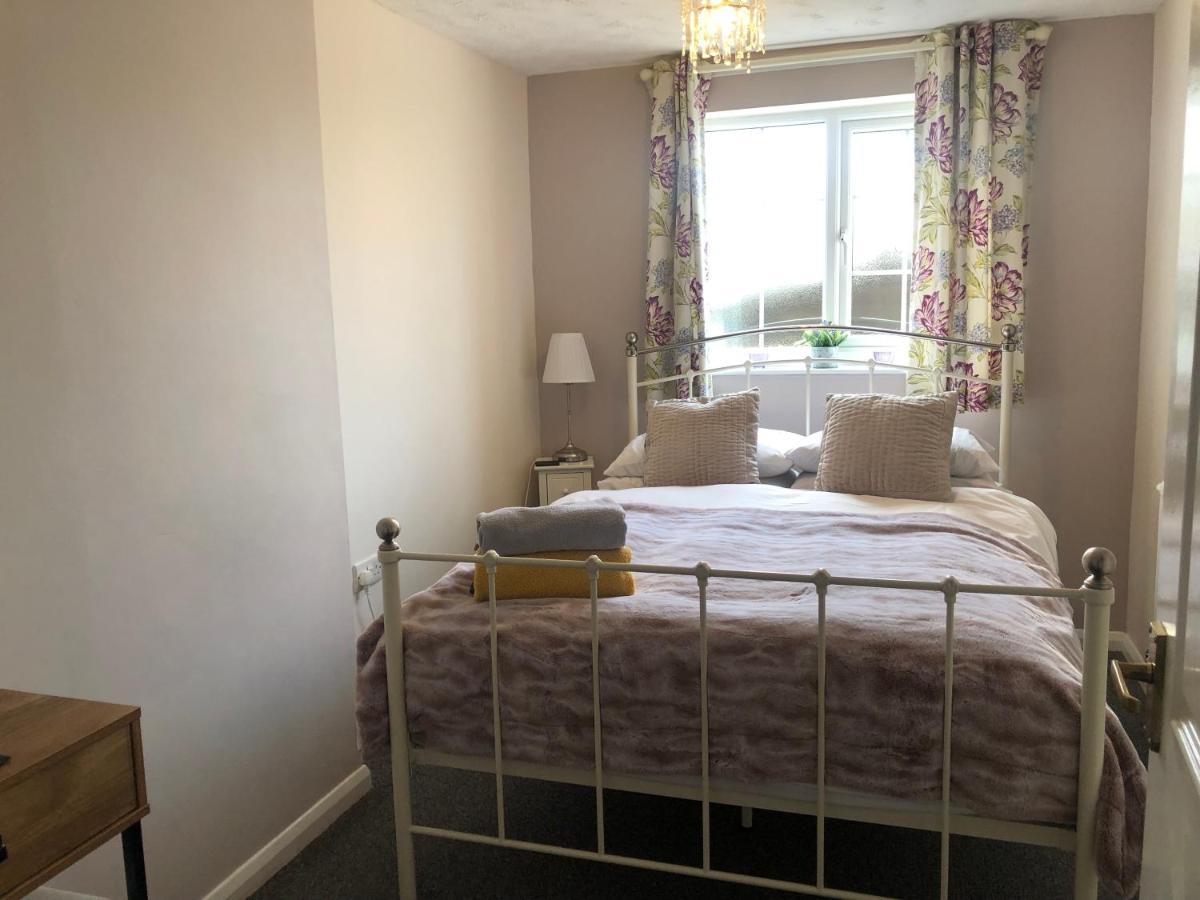 Little Park Holiday Homes Self Catering Cottages 1 & 2 Bedrooms Available Close To Tutbury Castle エクステリア 写真